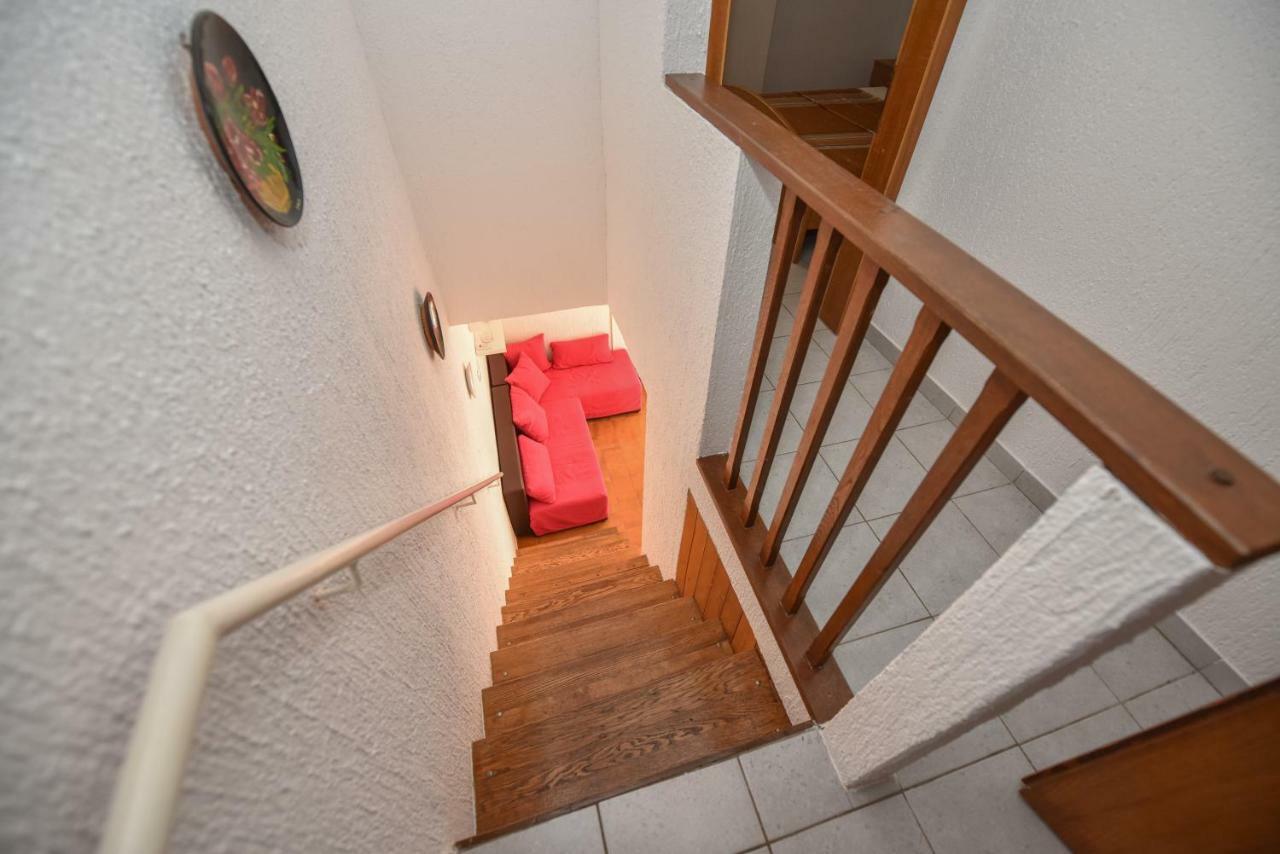 Apartment Tinateo, Gajac Novalja Exterior foto